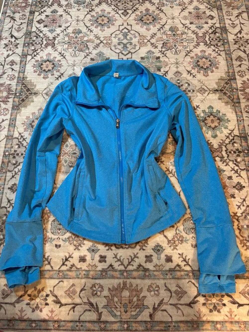 Under Armor zip jacket size M